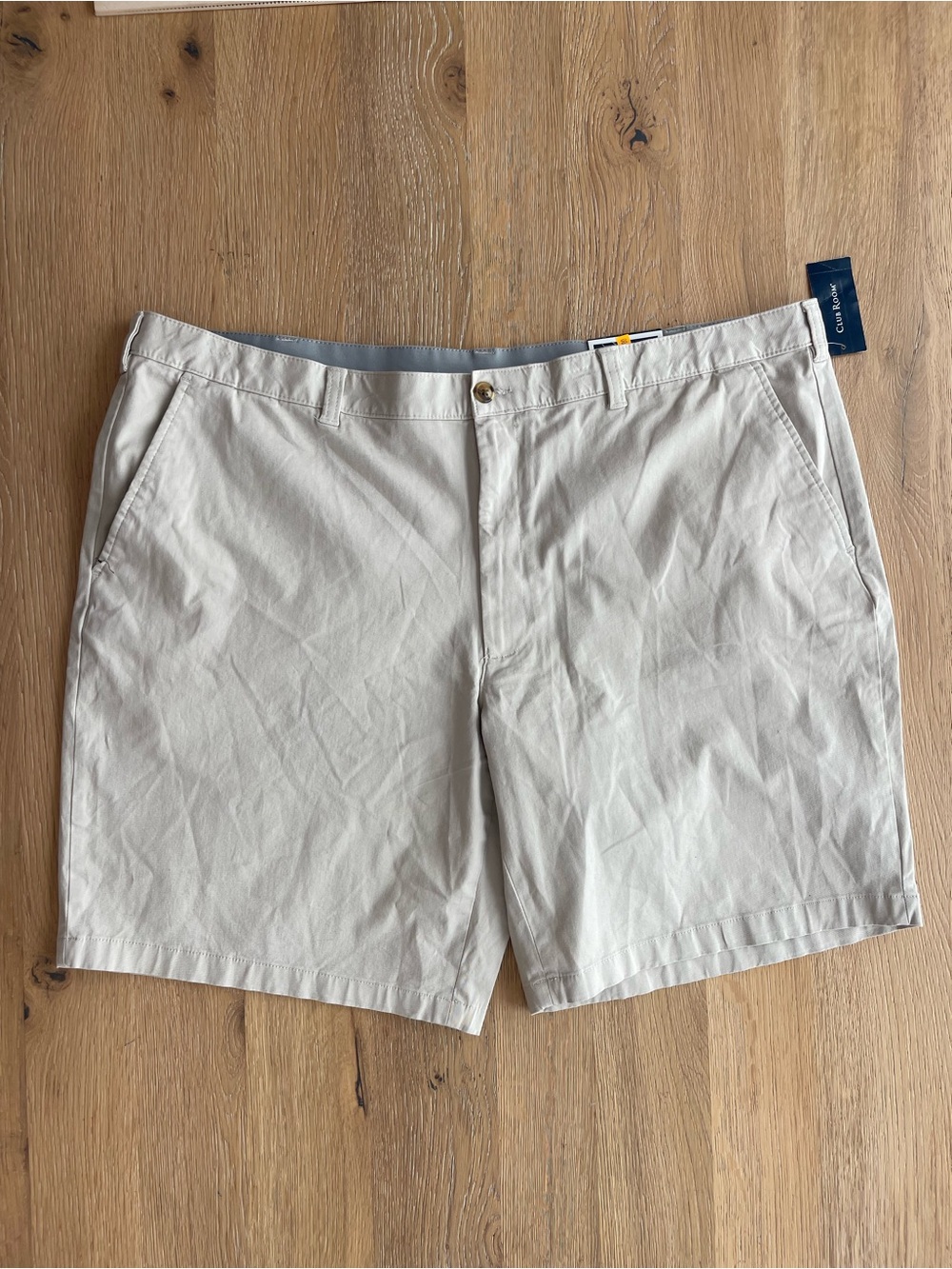 Club Room Light Khaki Flat-Front Men's Shorts